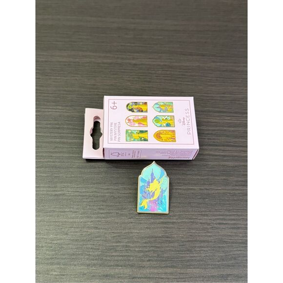 Loungefly Disney Princess Archway Silhouette Blind Box Enamel Pin - Ariel - Picture 1 of 2